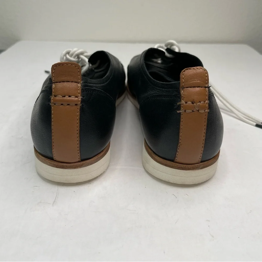 TRASK Women’s Lace Up Black Oxford Loafer Style Soft Leather Shoe Round Toe Sz 9